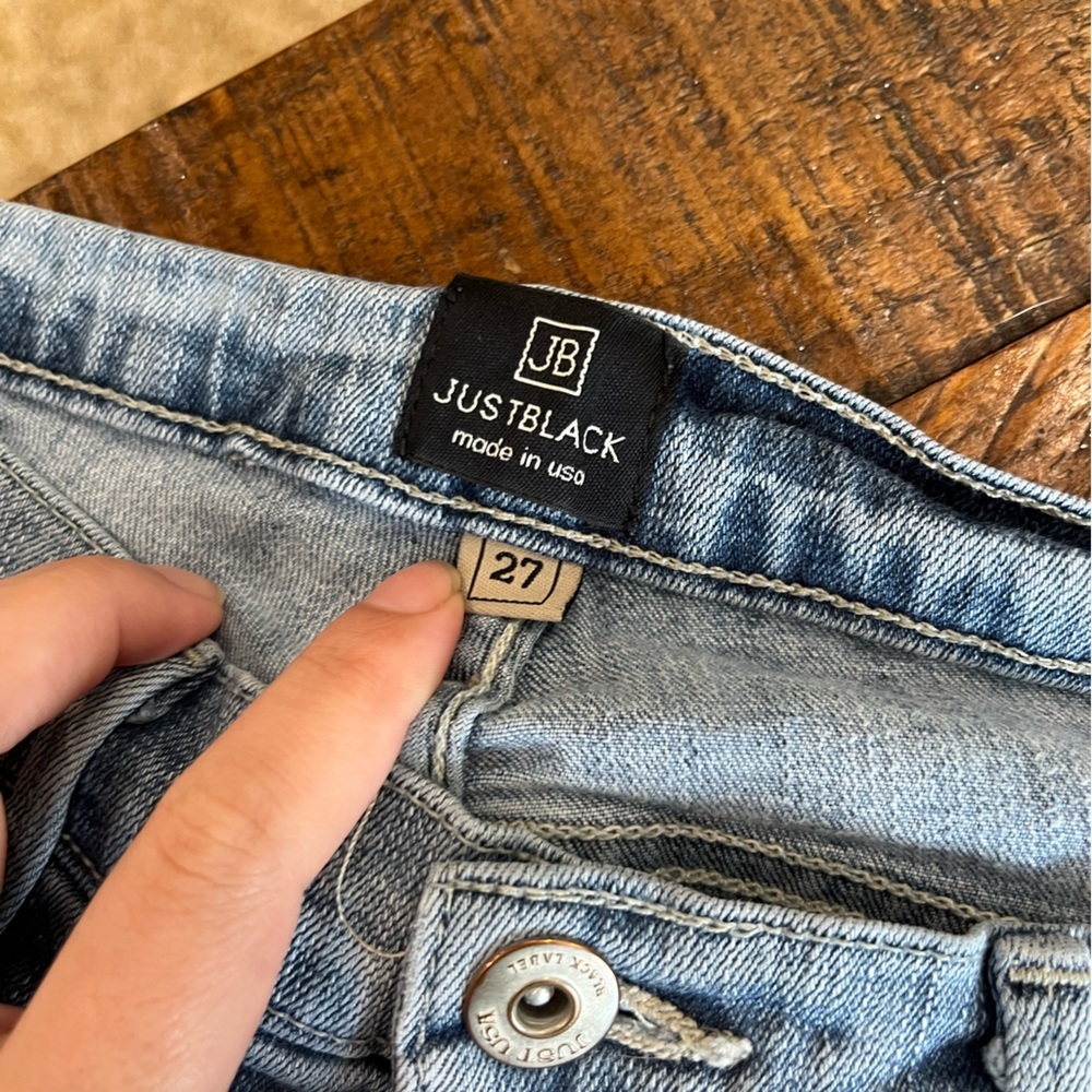 Just Black Light Blue Distressed Women Jeans - Picture 2 of 4